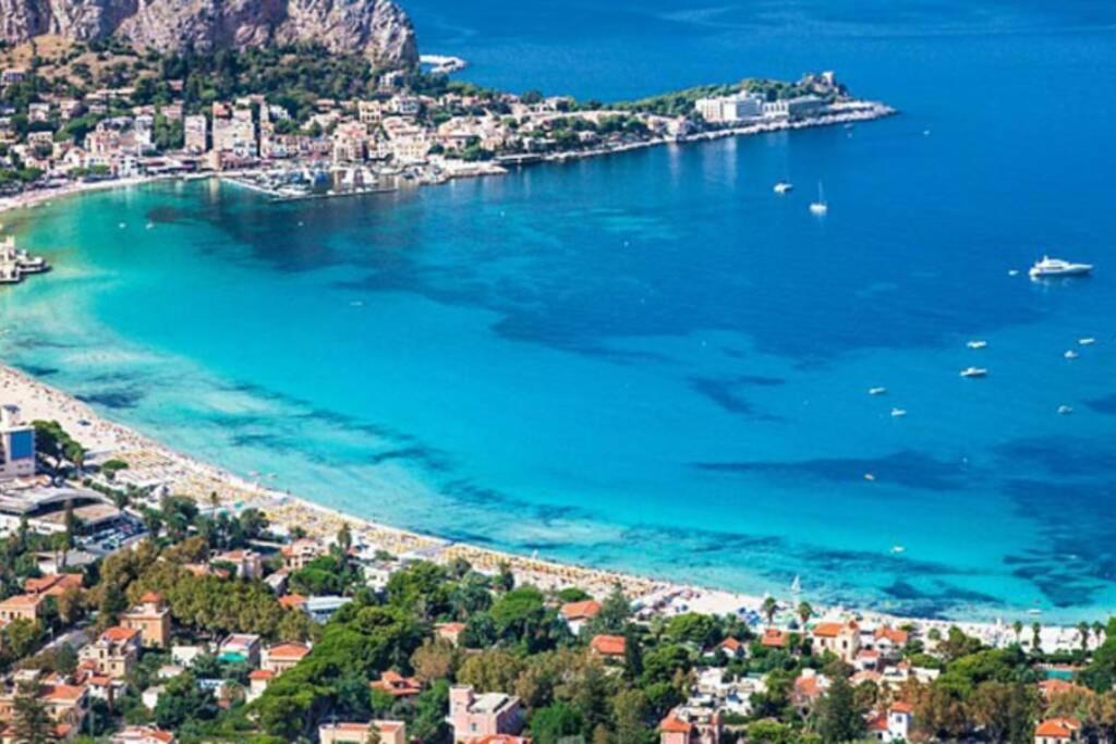 La Casetta Di Giuli Apartment Palermo Luaran gambar